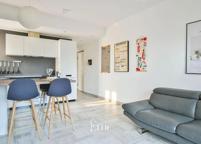 Casa Lp - And Pool * Varano Borghi