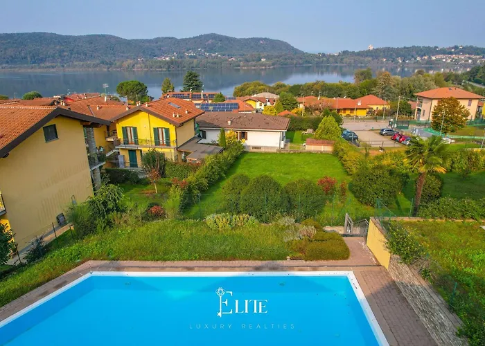 Casa Lp - And Pool Apartment Varano Borghi